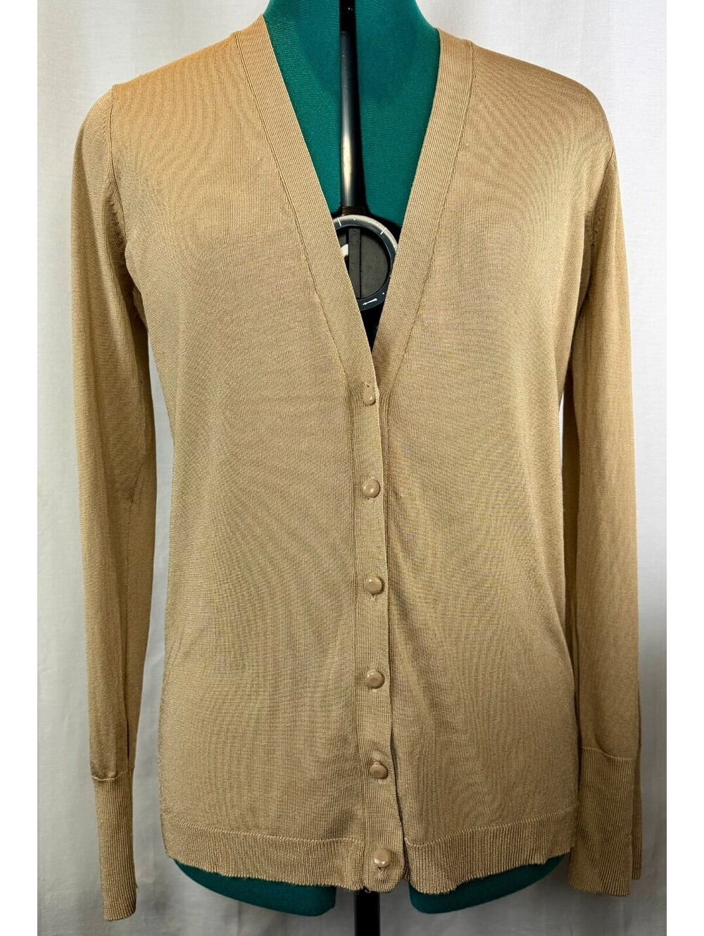 Express Women’s Large Tan Gold sheen Stretch V-Neck Cardigan